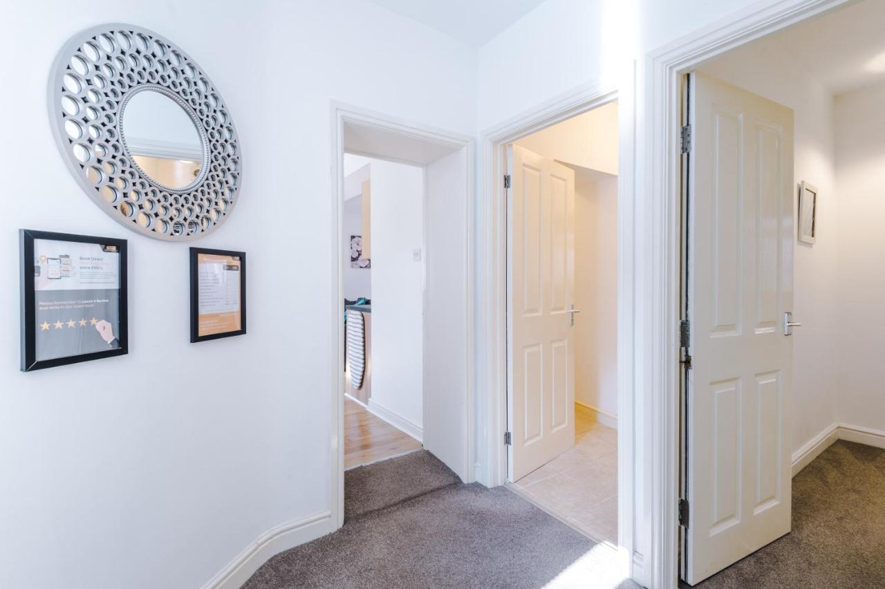 Stylish Chester City Centre Apartment By 53 Degrees Property, Ideal For Couples & Business Professionals - Sleeps 4 Eksteriør billede