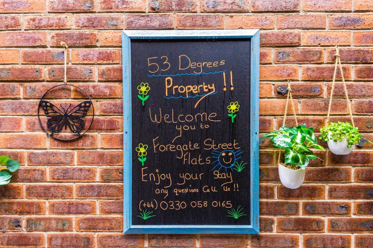 Stylish Chester City Centre Apartment By 53 Degrees Property, Ideal For Couples & Business Professionals - Sleeps 4 Eksteriør billede